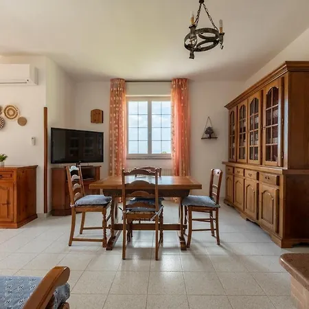 Casa Laura, Country House, Dolianova