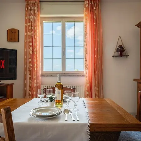 Casa Laura, Country House, *