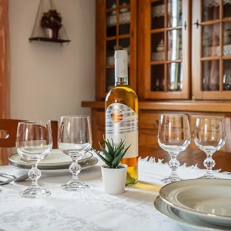 Casa Laura, Country House, * Dolianova