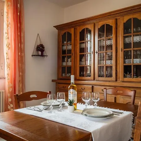 Casa Laura, Country House, Apartmán Dolianova